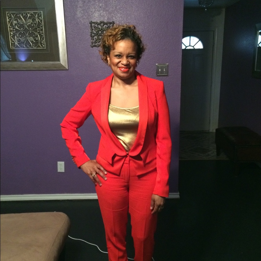 Red Tuxedo Suit. Worn Twice! - image 3